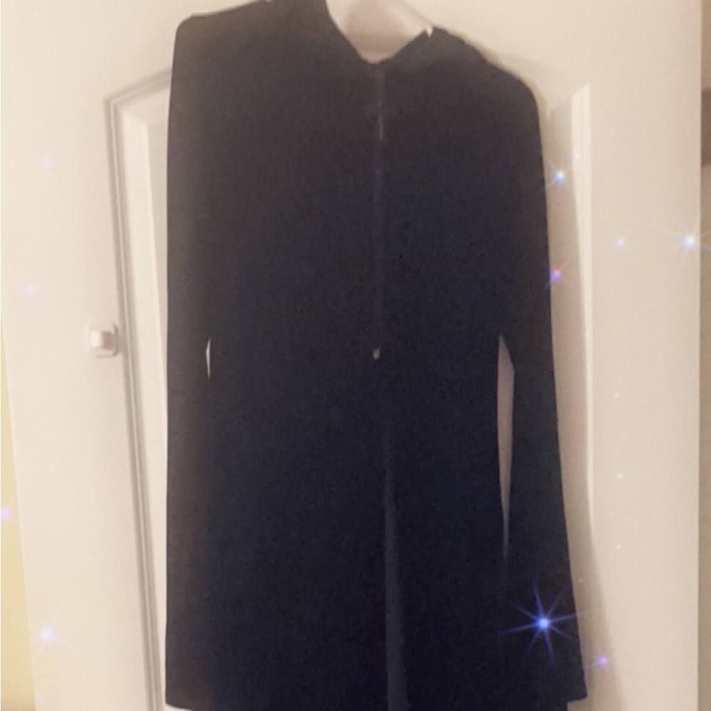 Lucinda velvet cloak